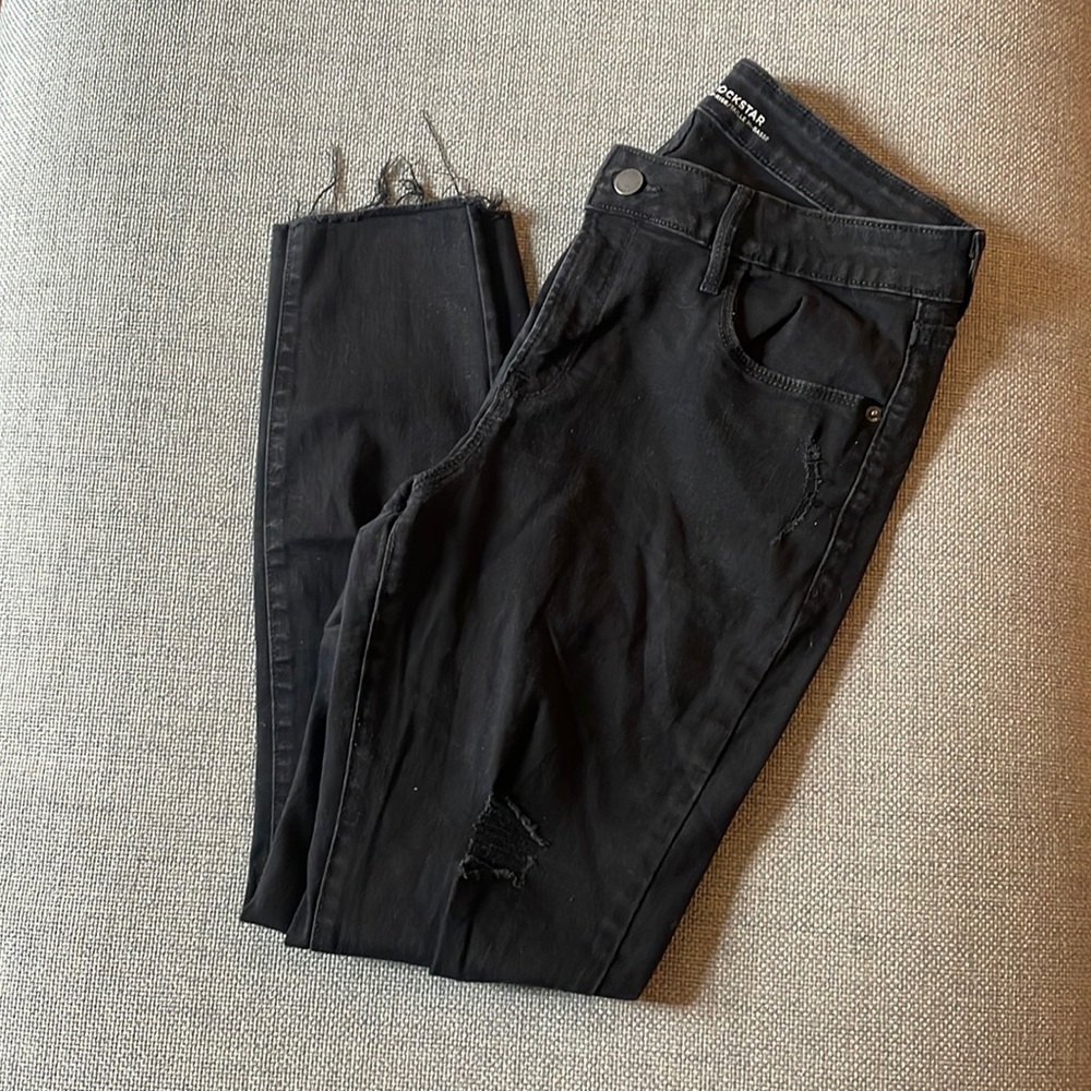 Old navy rockstar black destroyed denim size 12